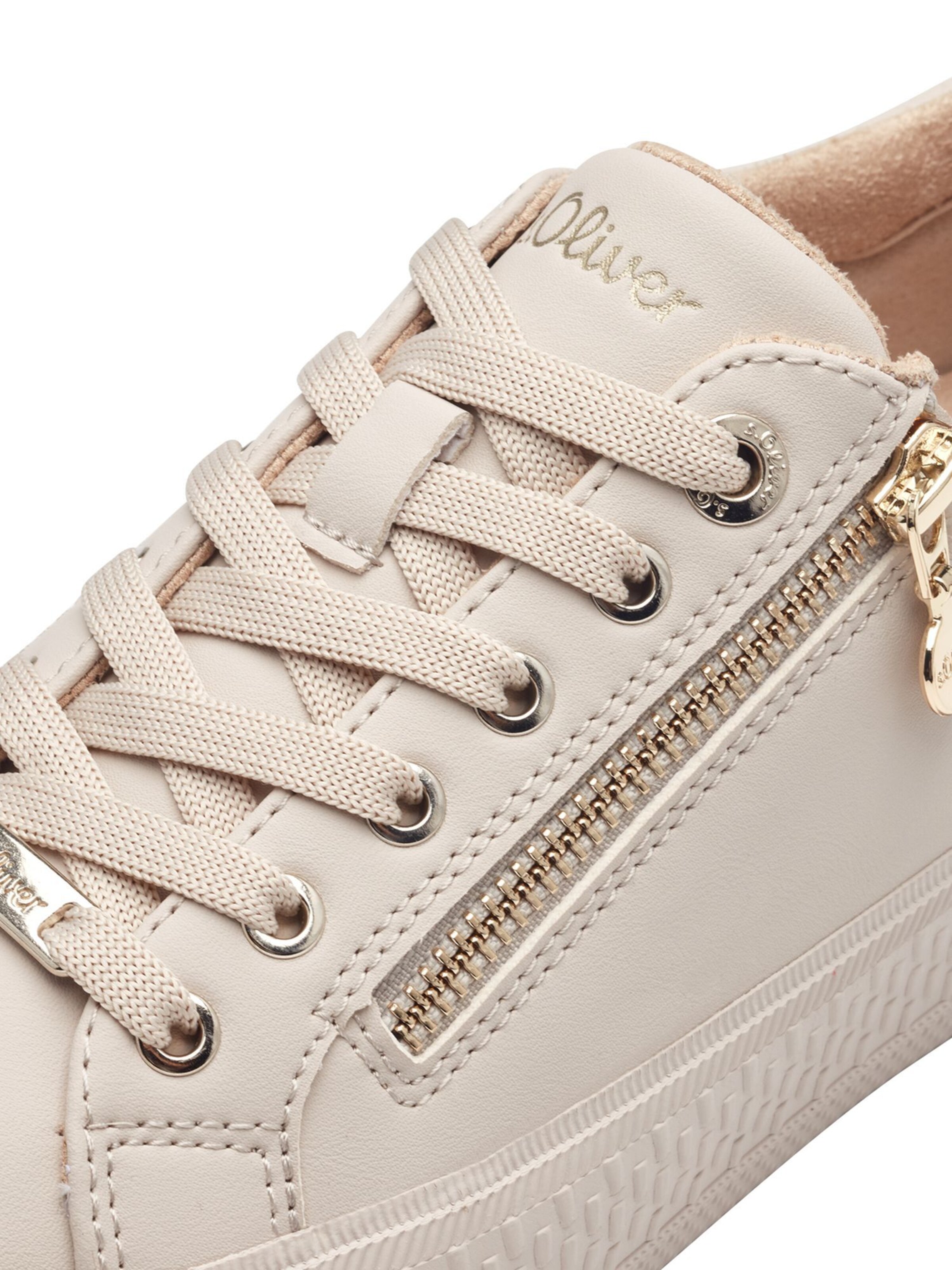 s.Oliver Sneaker in Beige