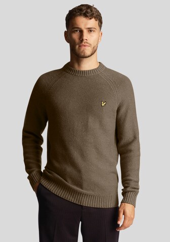 Lyle & Scott Sweater in Green: front