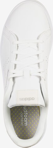 ADIDAS ORIGINALS Sneaker 'Courtpoint Base' in Weiß