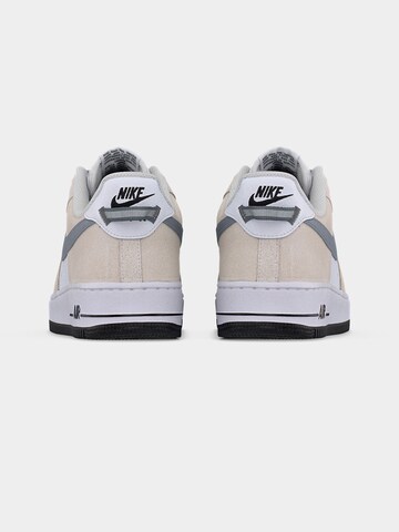 Nike Sportswear Trampki niskie 'AIR FORCE 1 '07 LV8' w kolorze biały