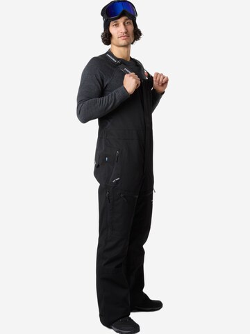 SWEDEMOUNT - regular Pantalón deportivo 'St. Anton' en negro