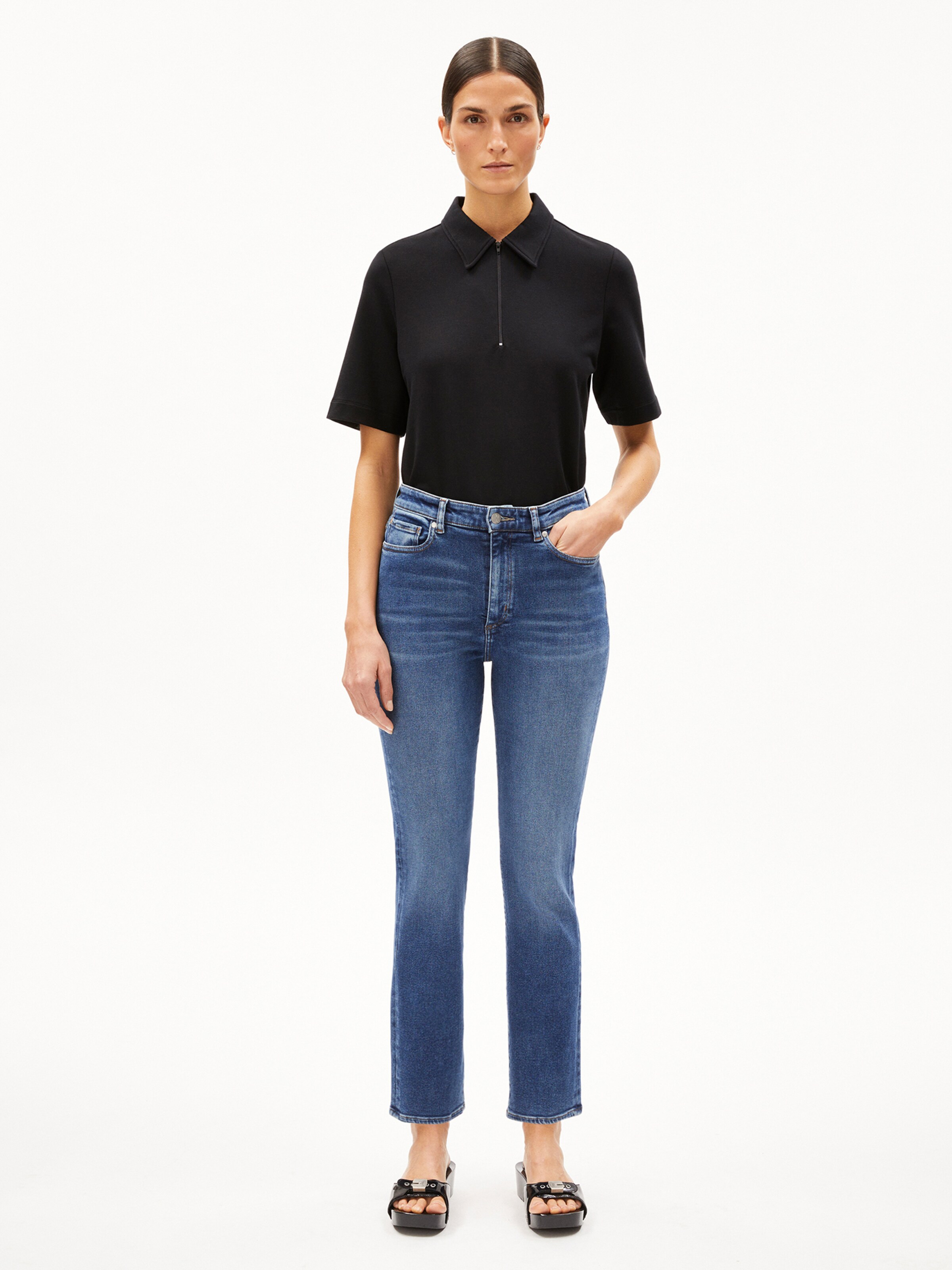 ARMEDANGELS Slimfit Džíny 'LEJAANI' – modrá: přední strana