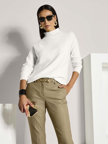 MADELEINE Trui in Wit