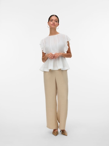 VERO MODA Top 'INDIE ' in White