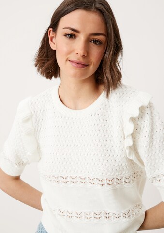 QS Sweater in White