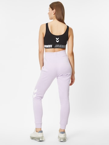 Hummel - Tapered Pantalón deportivo en lila