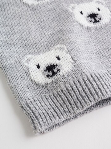 Next Szettek - szürke