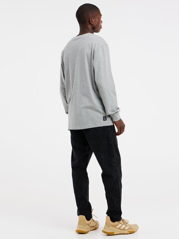 PROTEST Shirt 'SHELBY' in Grijs