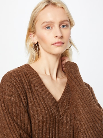 PIECES Knitted dress 'ILLA' in Brown