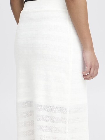 ICHI Skirt ' IXKNITTY ' in White
