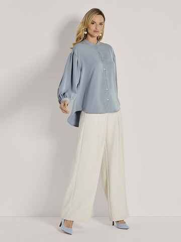 MADELEINE Blouse in Blauw