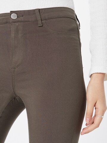 Skinny Pantaloni di ONLY in verde