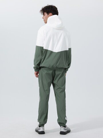 Youthup Sports Suit in Green