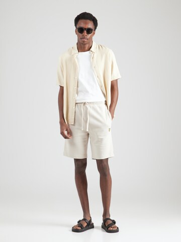 Lyle & Scott Regular Shorts in Beige