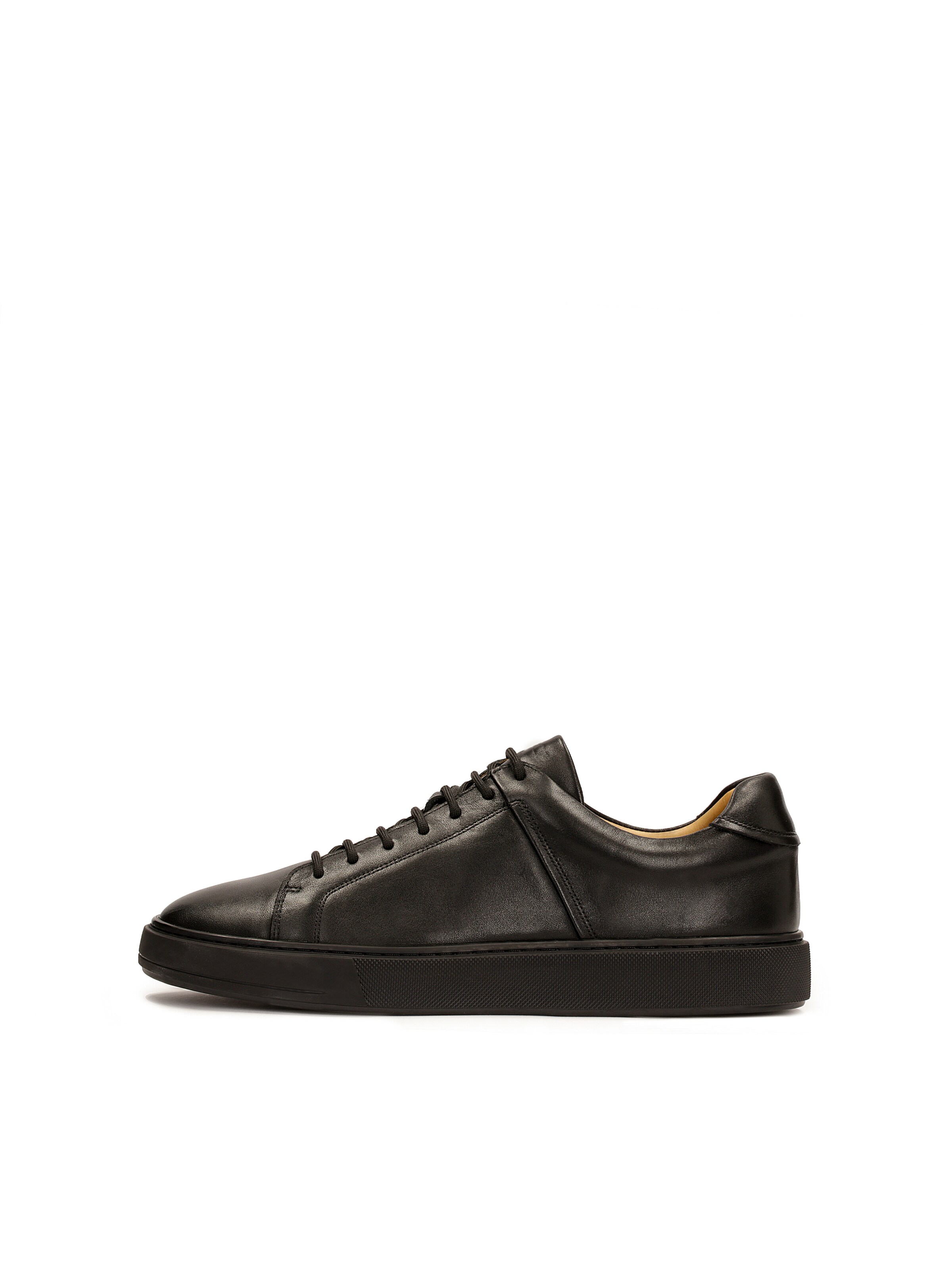 Sneaker bassa di Kazar in nero: frontale
