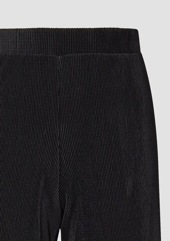 s.Oliver Wide Leg Hose in Schwarz