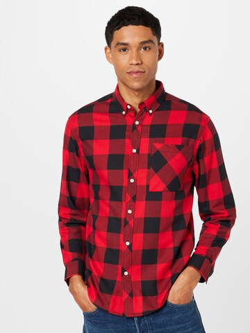 Redefined Rebel Regular fit Button Up Shirt 'Owen' in Red: front