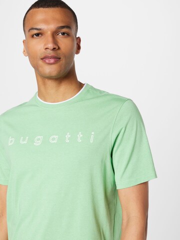 bugatti T-Shirt in Grün