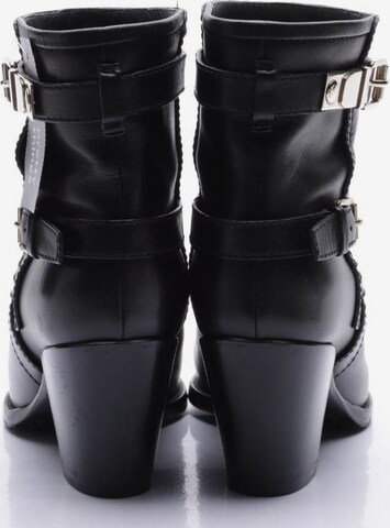 Dior Dress Boots in 37,5 in Black