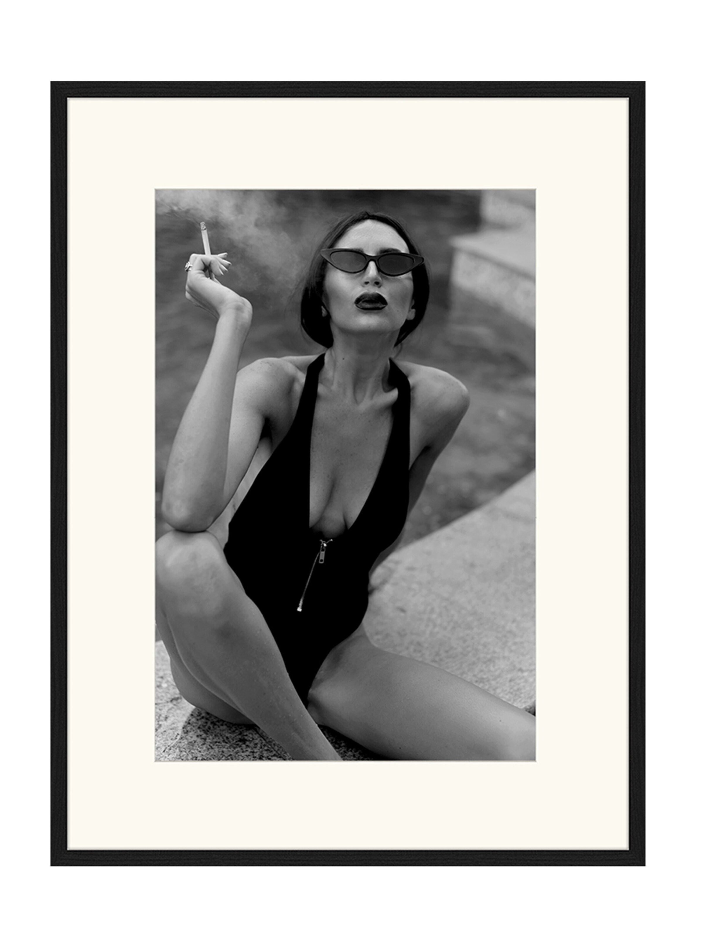 Liv Corday Image in Black: front