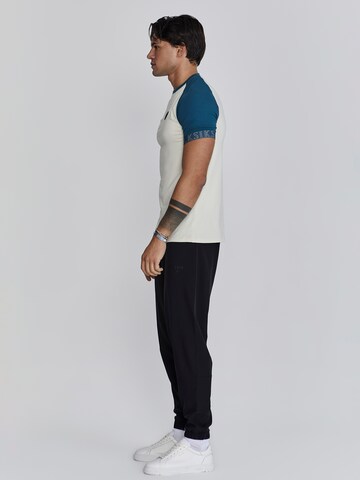 SikSilk T-Shirt in Beige