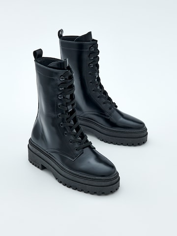 EDITED Stiefelette 'Udale' in Schwarz