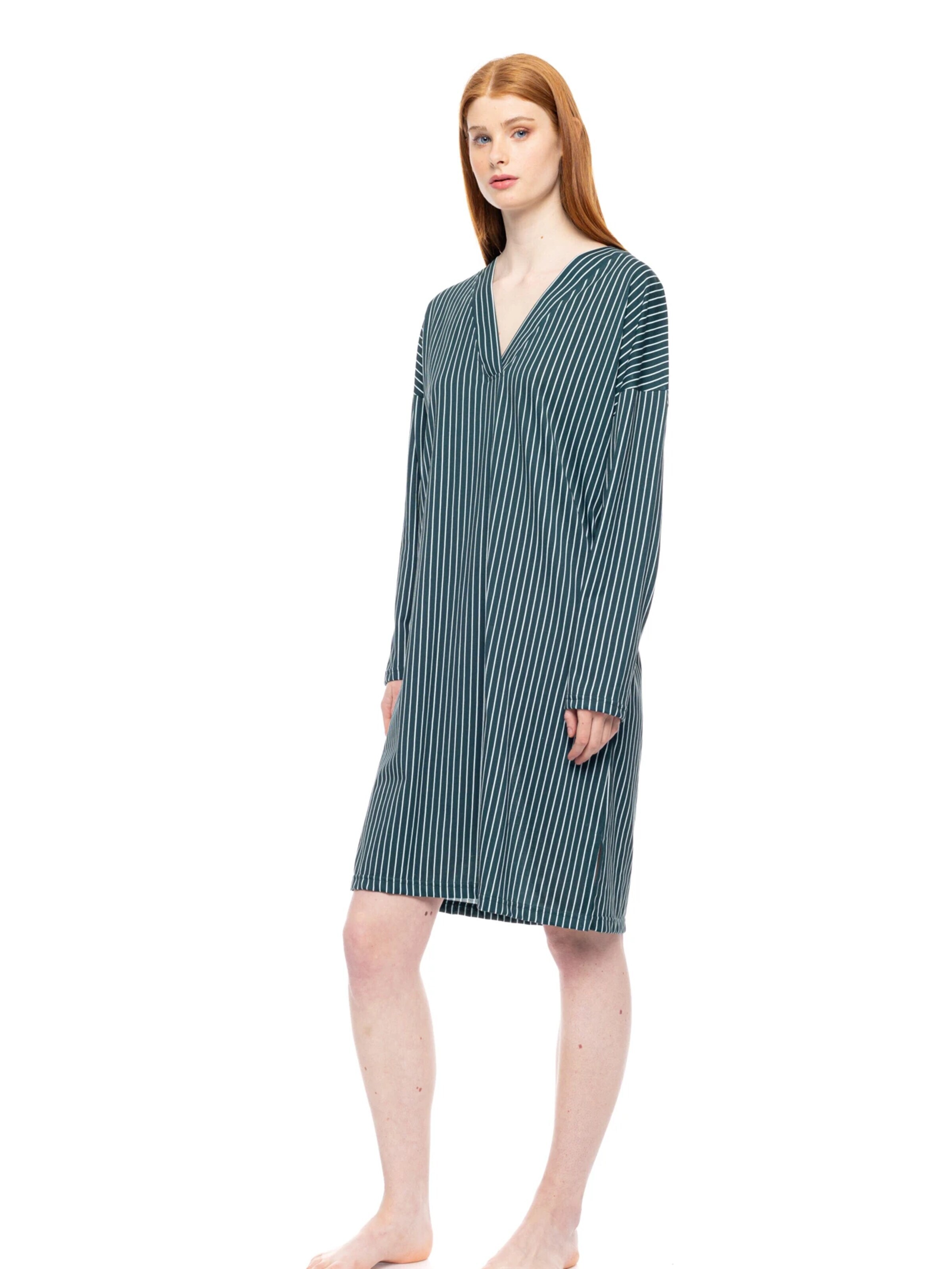 Pink LabelSpavaćica košulja 'NIGHTGOWN GREEN FOREST STRIPES' - zelena boja