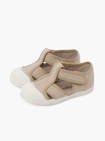 Pisamonas - Zapatos abiertos en beige