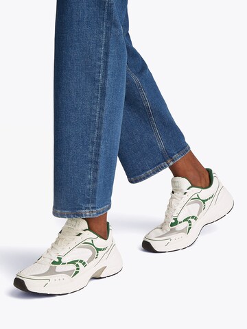 Sneaker bassa di Tommy Jeans in beige