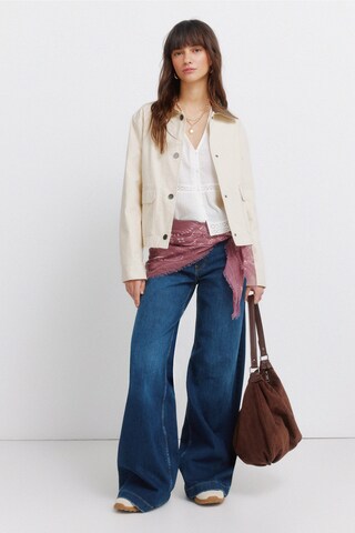 Springfield Blouse in Beige