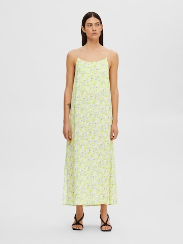 Robe 'Teresa' SELECTED FEMME en vert : devant