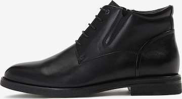 Kazar Boot in Black: front