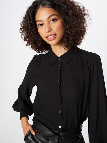 ABOUT YOU Blouse 'Dita' in Black