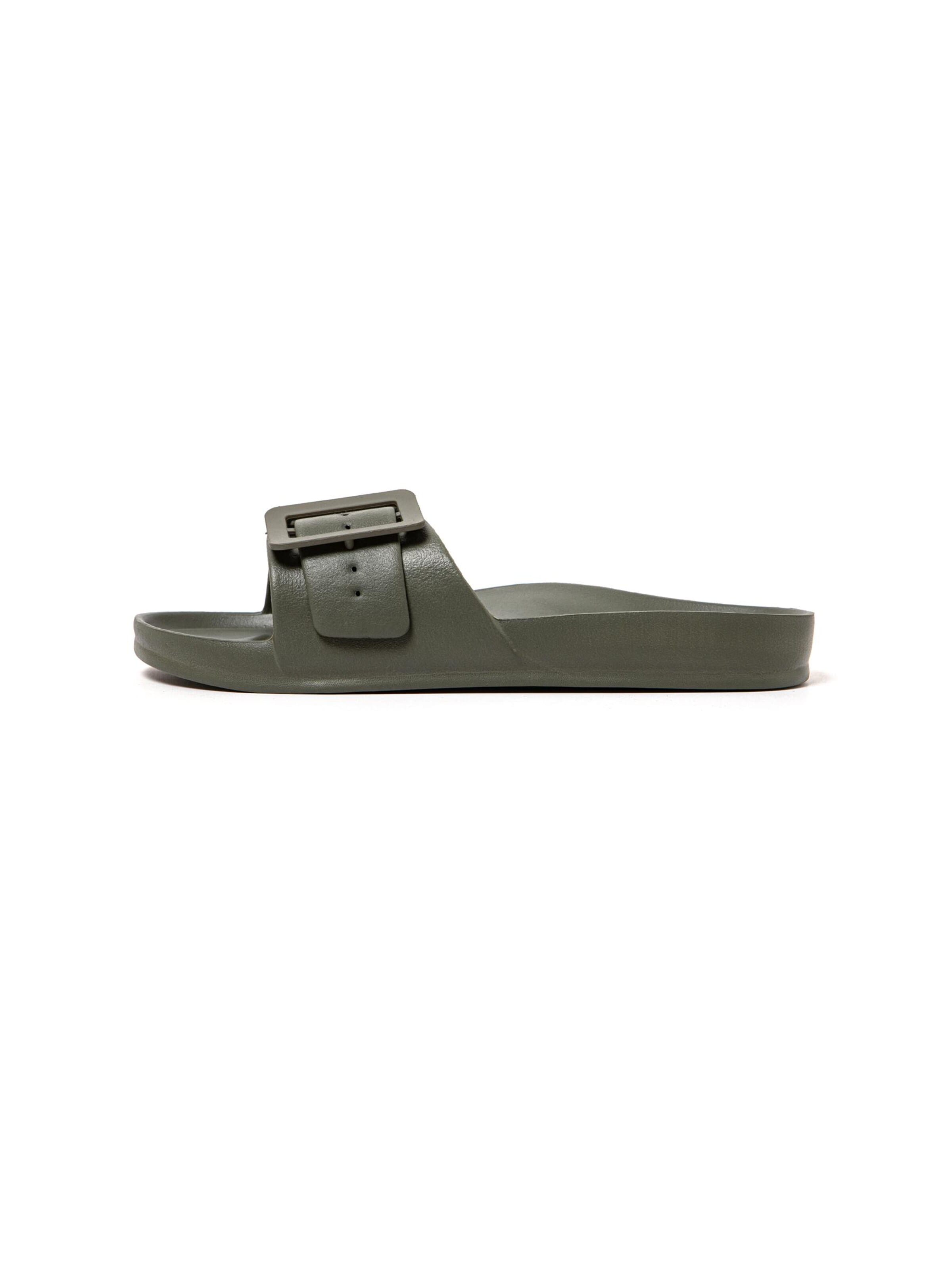 Brasileras - Zapatos abiertos 'Funflop' en verde