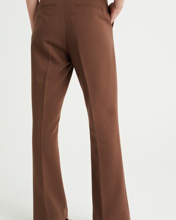 WE Fashion regular Bukser i brun
