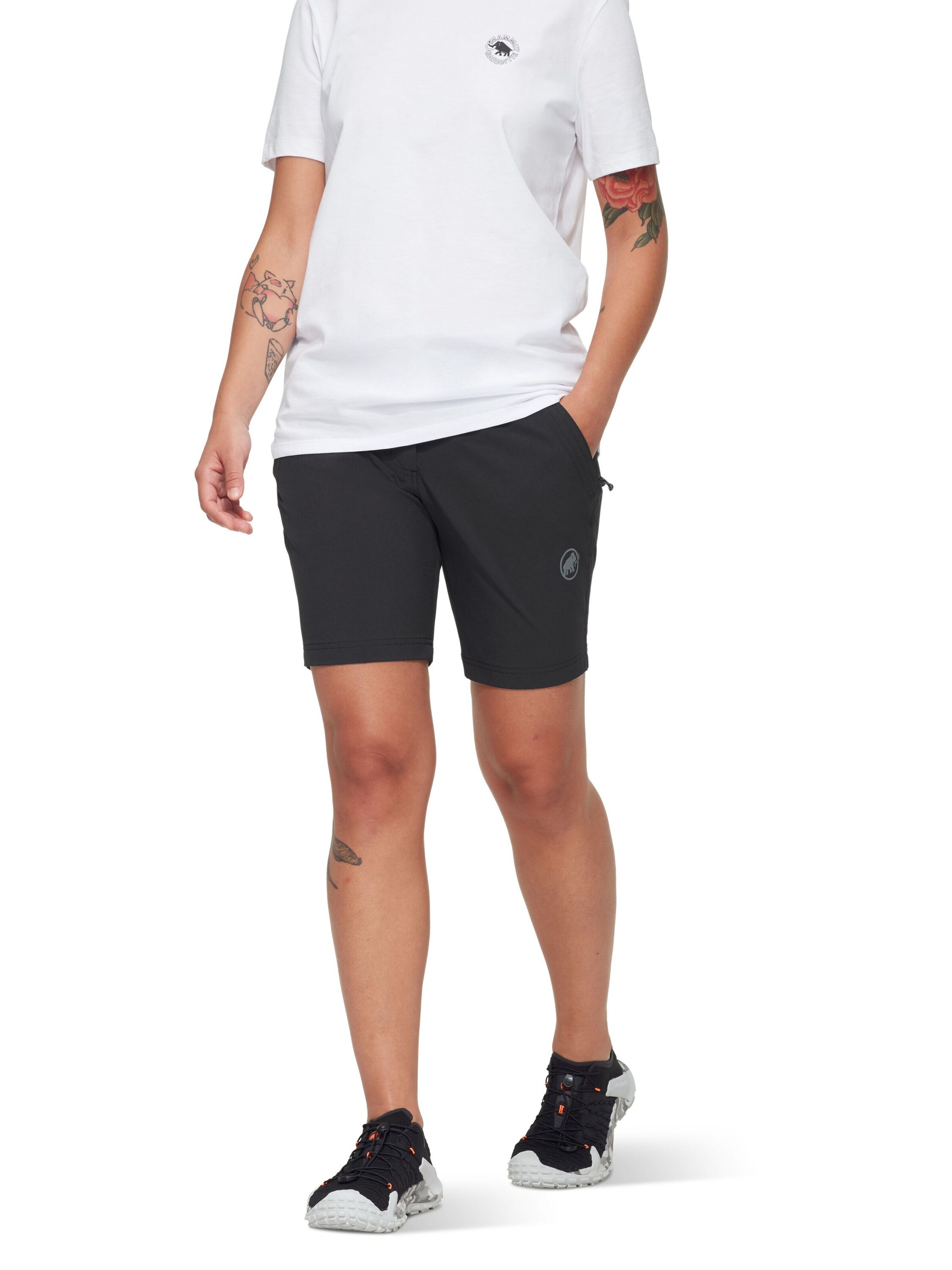 MAMMUT Regular Outdoor Pants 'Hiking V' in Black: front