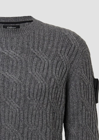 s.Oliver Sweater in Grey