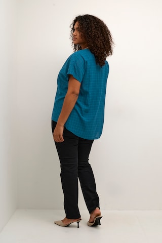 Camicia da donna 'Felie' di KAFFE CURVE in blu