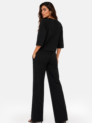 REGINA FASHION Trenirka za tek 'Elegant Tracksuit' | črna barva