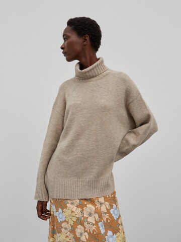 Pullover 'Henri' di EDITED in beige: frontale