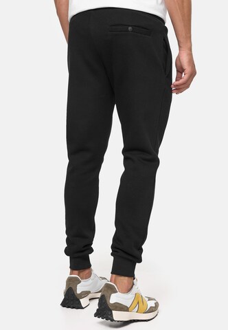 INDICODE JEANS Tapered Hose 'Alejandra' in Schwarz