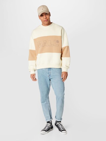 Sweat-shirt Ball en blanc