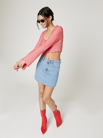 florence by mills exclusive for ABOUT YOU Koszulka 'New Beginning ' w kolorze różowy