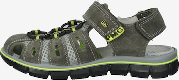 Chaussures ouvertes PRIMIGI en vert