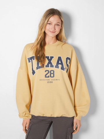 Sweat-shirt Bershka en jaune : devant