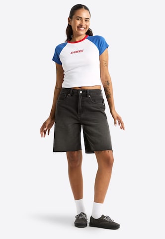 Tricou 'Clare' de la VANS pe alb