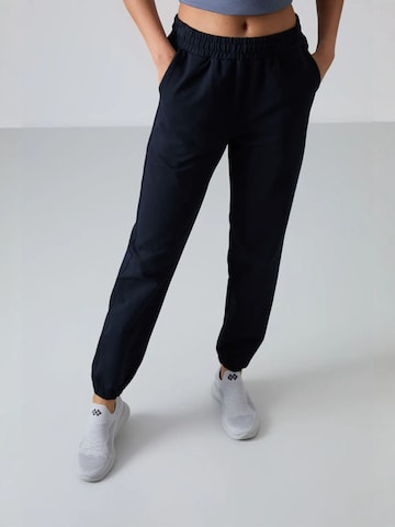 Effilé Pantalon Tommy Life en bleu