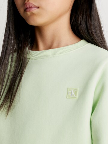 Calvin Klein Jeans Sweatshirt in Green