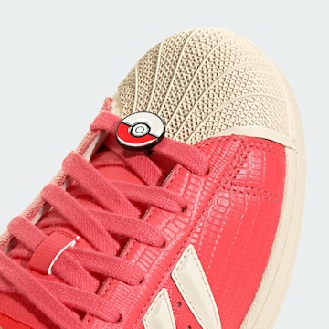 ADIDAS ORIGINALS - Zapatillas deportivas bajas 'Pokemon Superstar II' en rojo