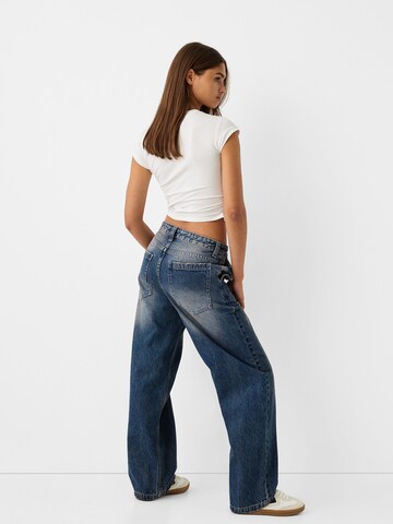 Bershka Wide leg Jeans in Blauw